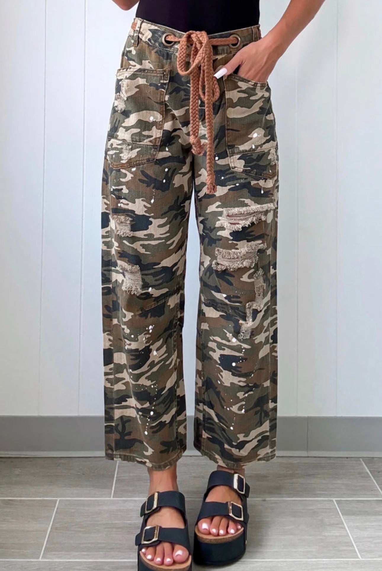 Green Camouflage Distressed Loose Denim Pants