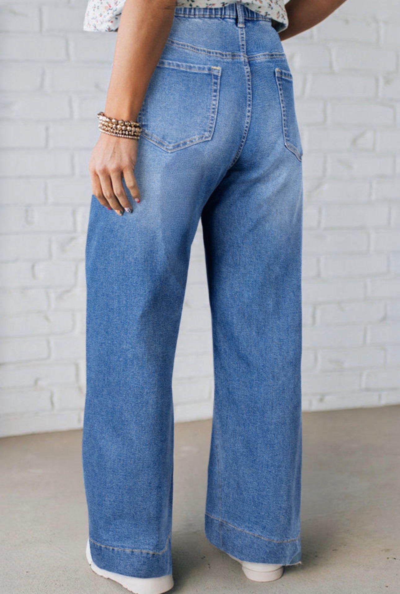 Curvy Acid Wash Lace Up Jeans
