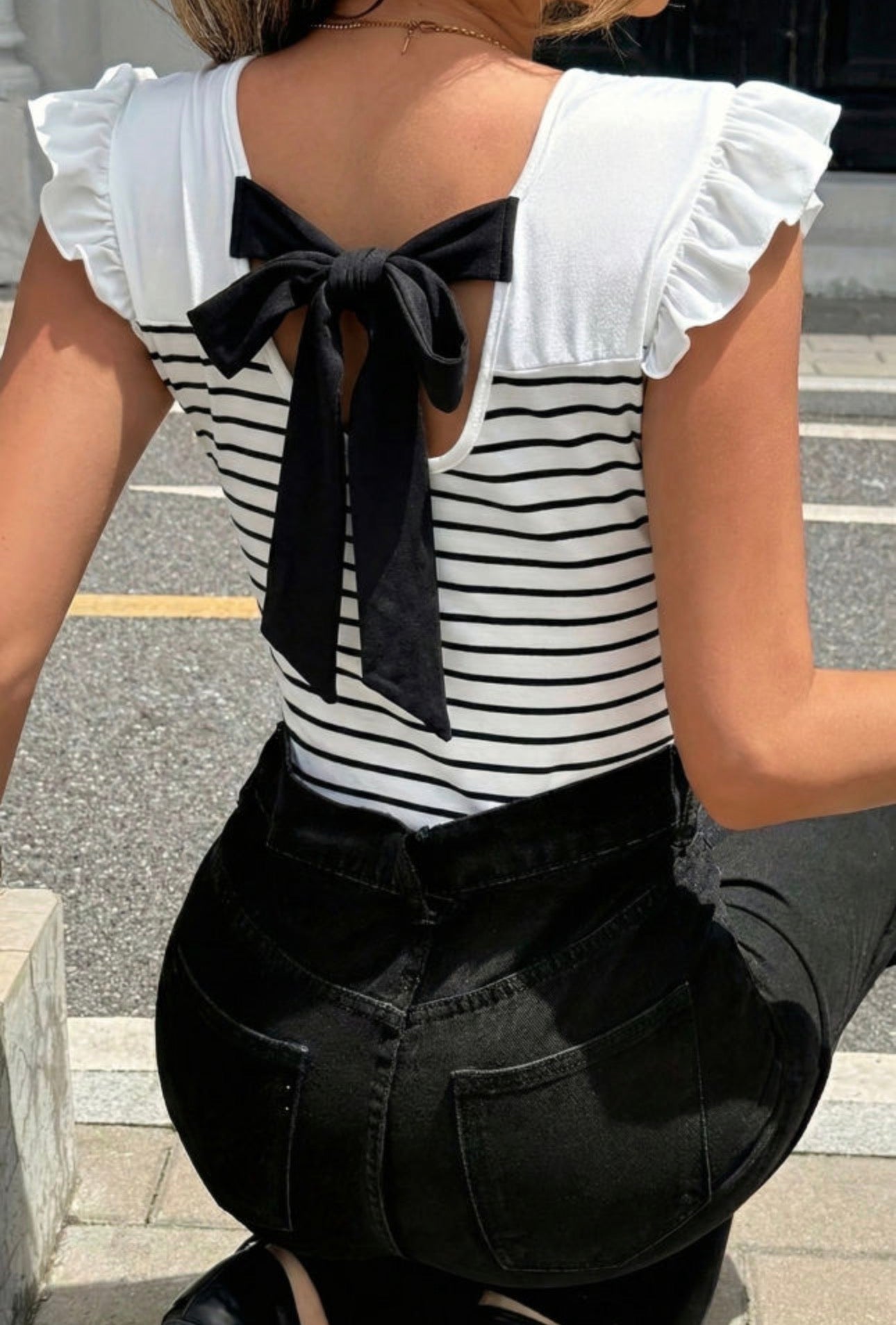 Knot Back Ruffle Sleeve Top