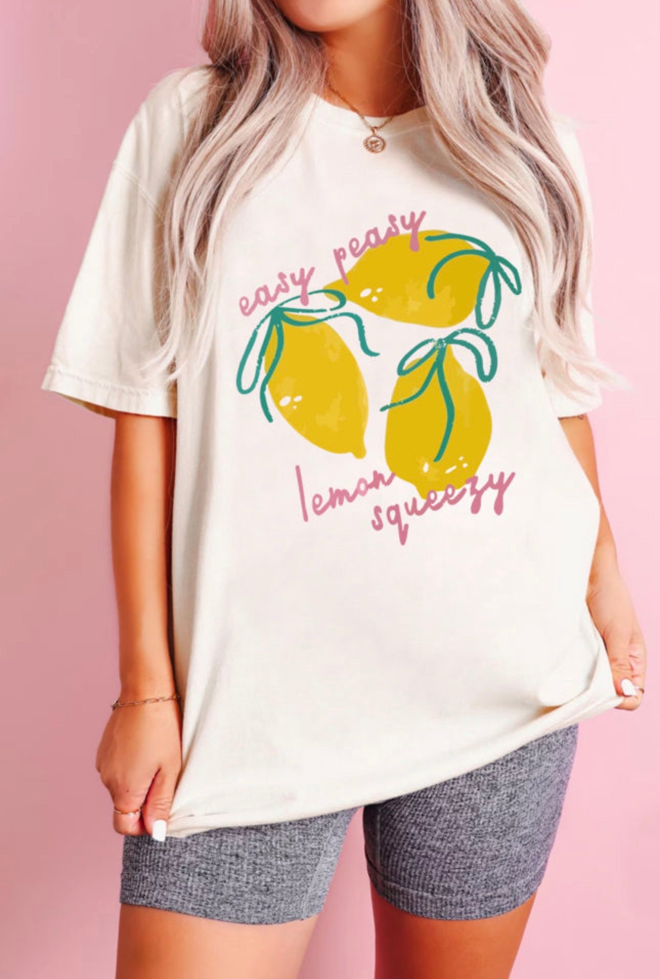 EASY PEASY LEMON SQUEEZY Graphic T-Shirt