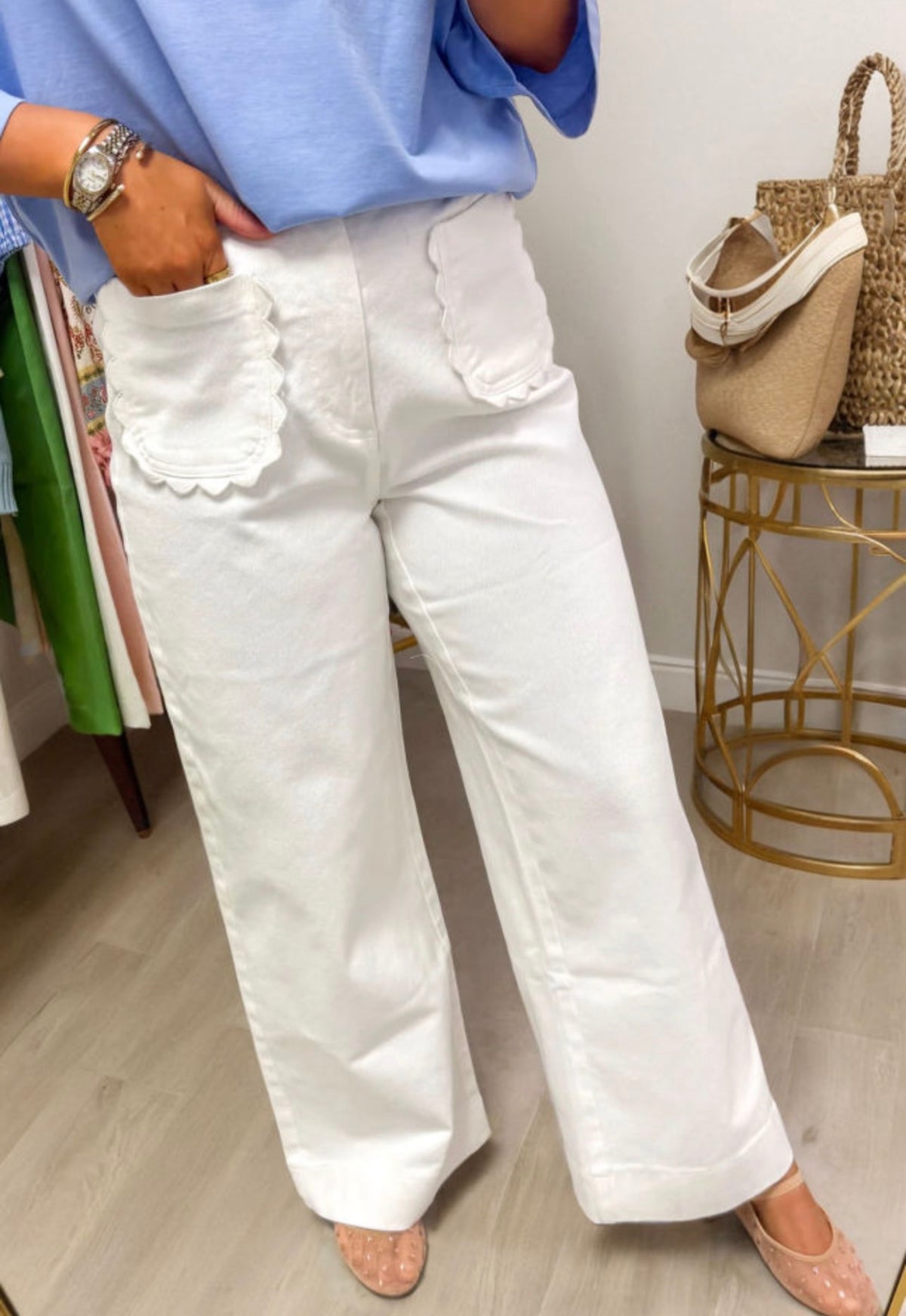 White Scalloped Patch Pocket Jeans